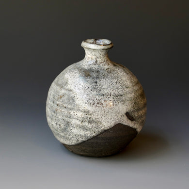 Tokkuri (sake server)/Bud vase