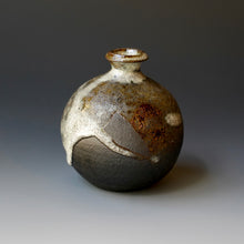 Tokkuri (sake server)/Bud vase