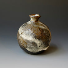 Tokkuri (sake server)/Bud vase