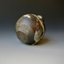 Tokkuri (sake server)/Bud vase