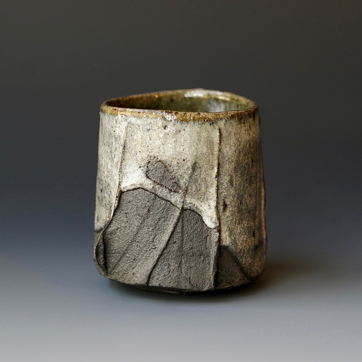 Yunomi (tea cup) by Akira Satake