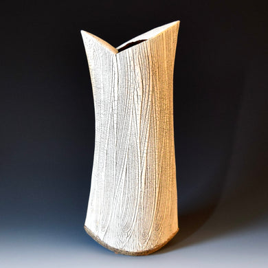 Vase/ sculpture