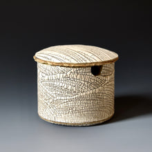 Sugar pot