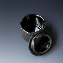 Sugar pot