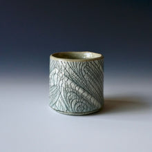 Tiny cup /sake