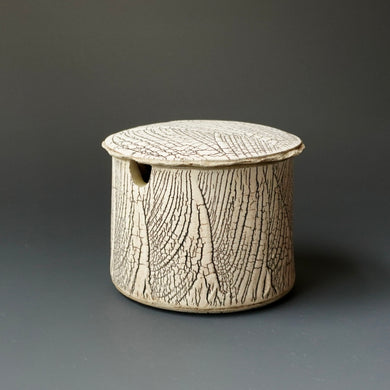 Sugar pot