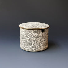 Sugar pot
