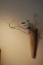 Wall vase