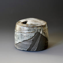 Sculpture / Bud vase