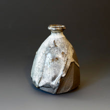 Tokkuri (sake server)/Bud vase