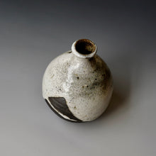 Tokkuri (sake server)/Bud vase