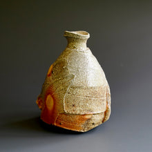 Tokkuri (sake server)