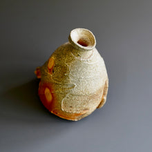 Tokkuri (sake server)