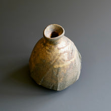 Tokkuri (sake server)