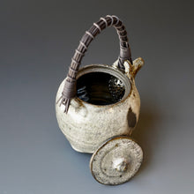 Teapot