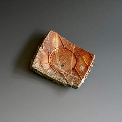 Small plate/ tea saucer