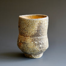 Yunomi (tea cup)