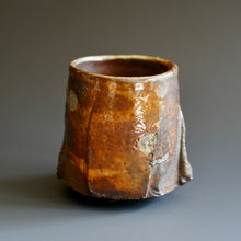 Yunomi (tea cup)