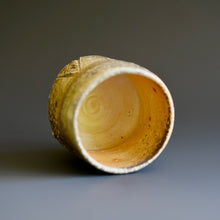 Yunomi (tea cup)
