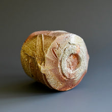 Yunomi (tea cup)