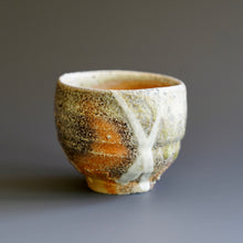 Yunomi (tea cup)