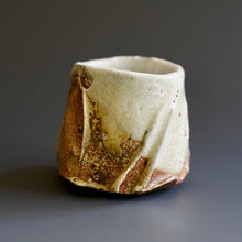 Yunomi (tea cup)