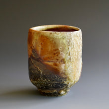 Yunomi (tea cup) by Akira Satake
