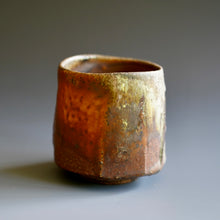 Yunomi (tea cup)
