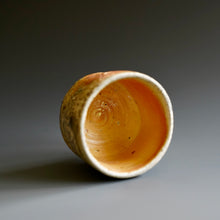 Yunomi (tea cup)