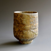 Yunomi (tea cup)