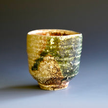 Yunomi (tea cup)