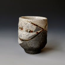 Yunomi (tea cup)