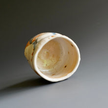 Yunomi (tea cup)