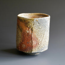 Yunomi (tea cup)