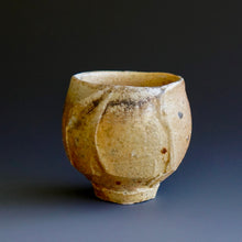 Yunomi (tea cup)