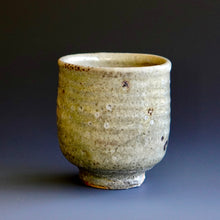 Yunomi (tea cup)