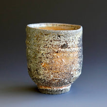 Yunomi (tea cup)