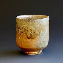 Yunomi (tea cup)