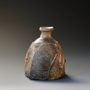 Tokkuri (sake server)