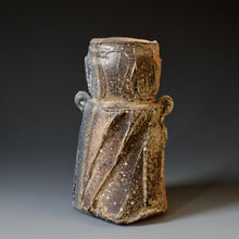 Sculpture / Vase
